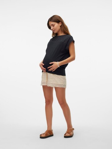 Vero Moda Maternity Regular Shorts 'MAYA' in Beige