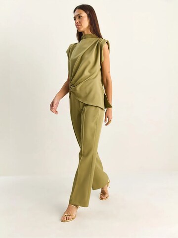 Bianco Lucci Pantsuit in Green