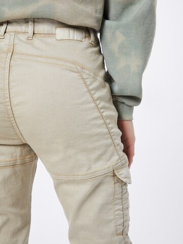 Tapered Jeans cargo 'Giselle' di Gang in beige