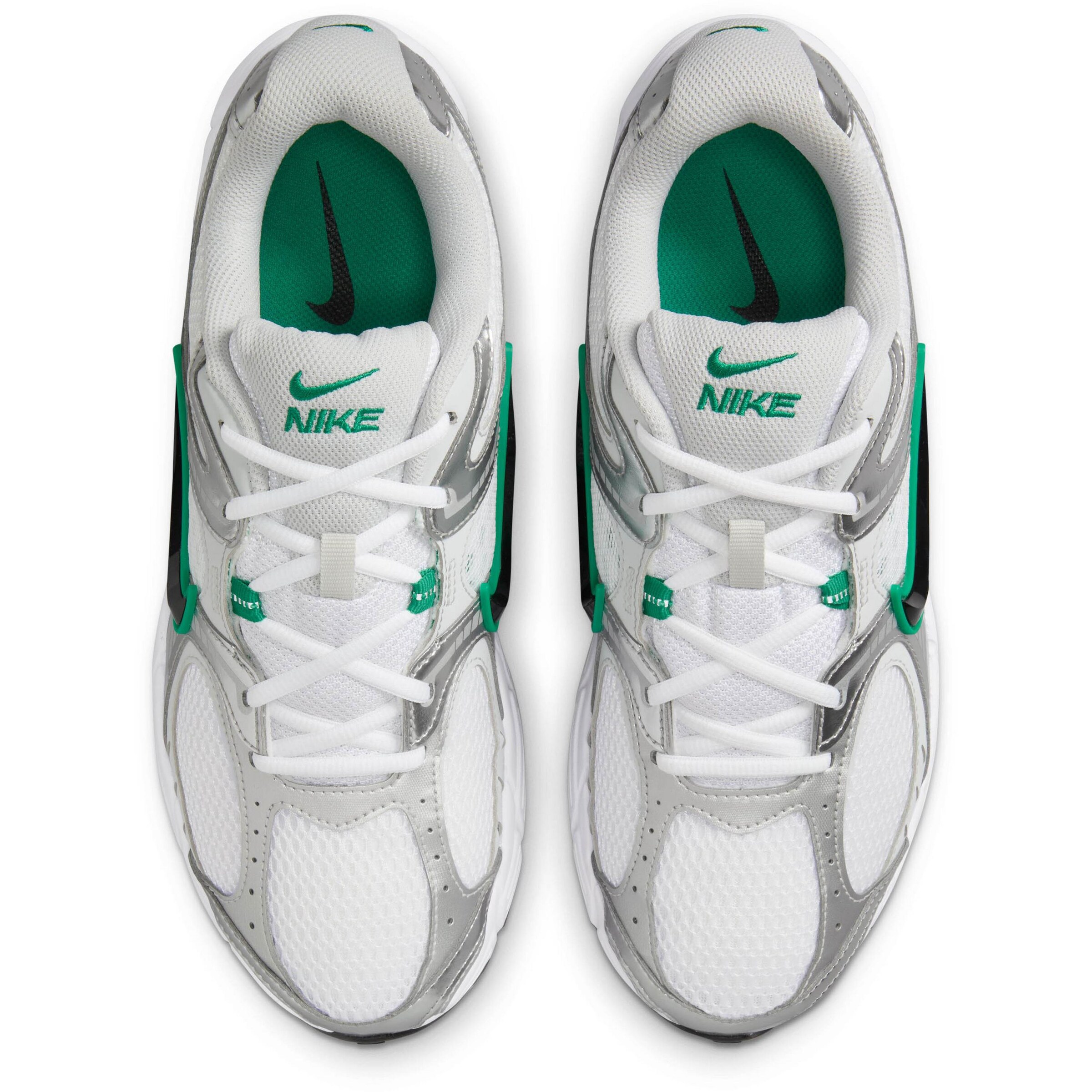 NIKE Sneakers 'V5 RNR' in White