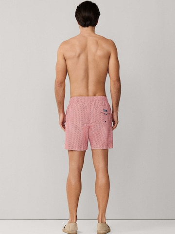 Shorts de bain 'Clay' Hackett London en rouge