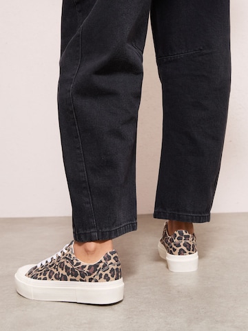 Friends Like These Низкие кроссовки в Коричневый