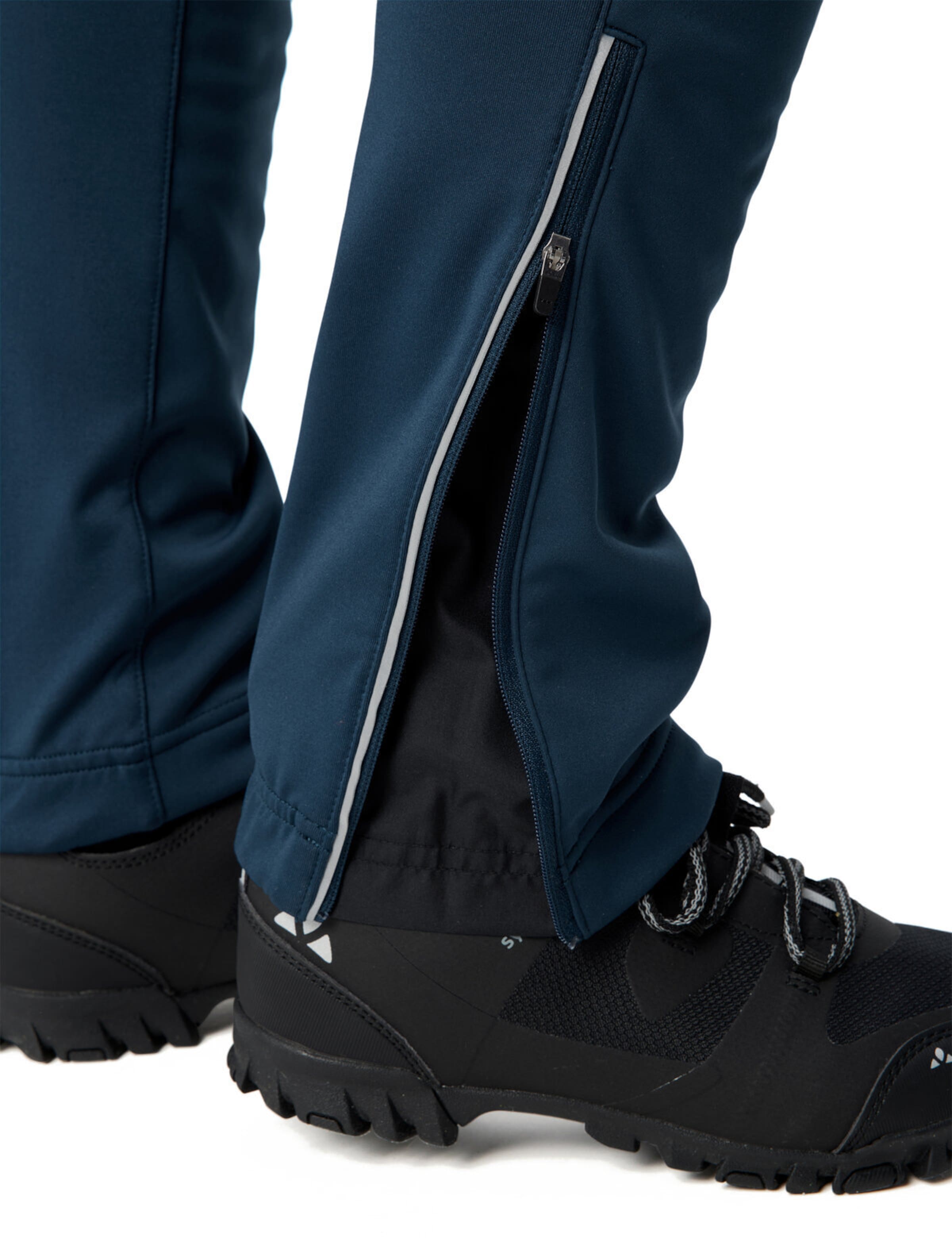 VAUDE Slimfit Sportbroek 'Wintry V' in Blauw
