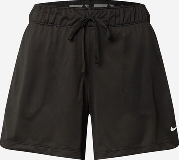 NIKE Regular Sportshorts 'Attack' in Schwarz: predná strana