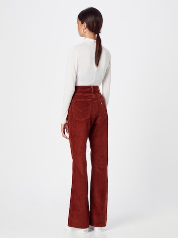 LEVI'S ® Slimfit Jeans '70s High Flare' in Rood