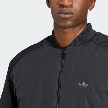 ADIDAS ORIGINALS Overgangsjakke i sort