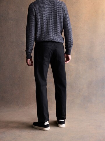 Next Štandardný strih Džínsy - Čierna