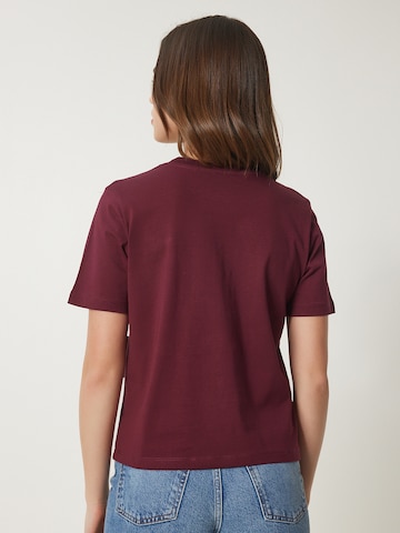 Happiness İstanbul Футболка в Красный