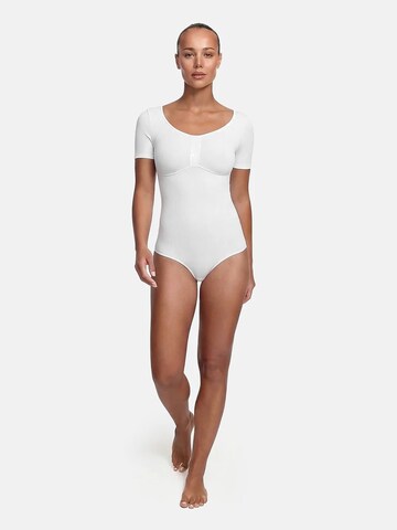 cfab Shaping bodysuit 'T-Shirt Bodysuit Sculpting Shapewear mit Slip' in White