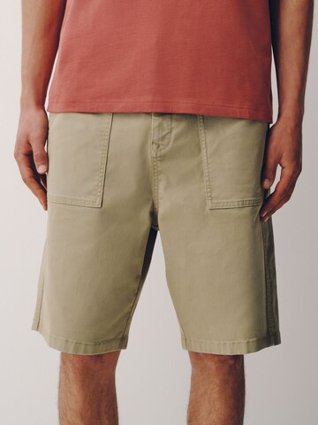 Regular Pantalon Next en gris : devant