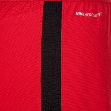 Regular Pantalon de sport 'Vapor' NIKE en rouge