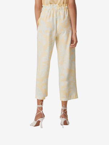 Wide leg Pantaloni di comma casual identity in giallo