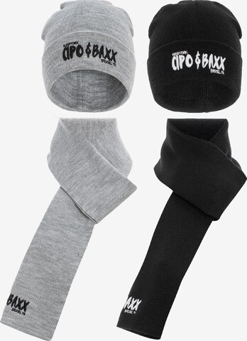 CIPO & BAXX Beanie in Grey: front