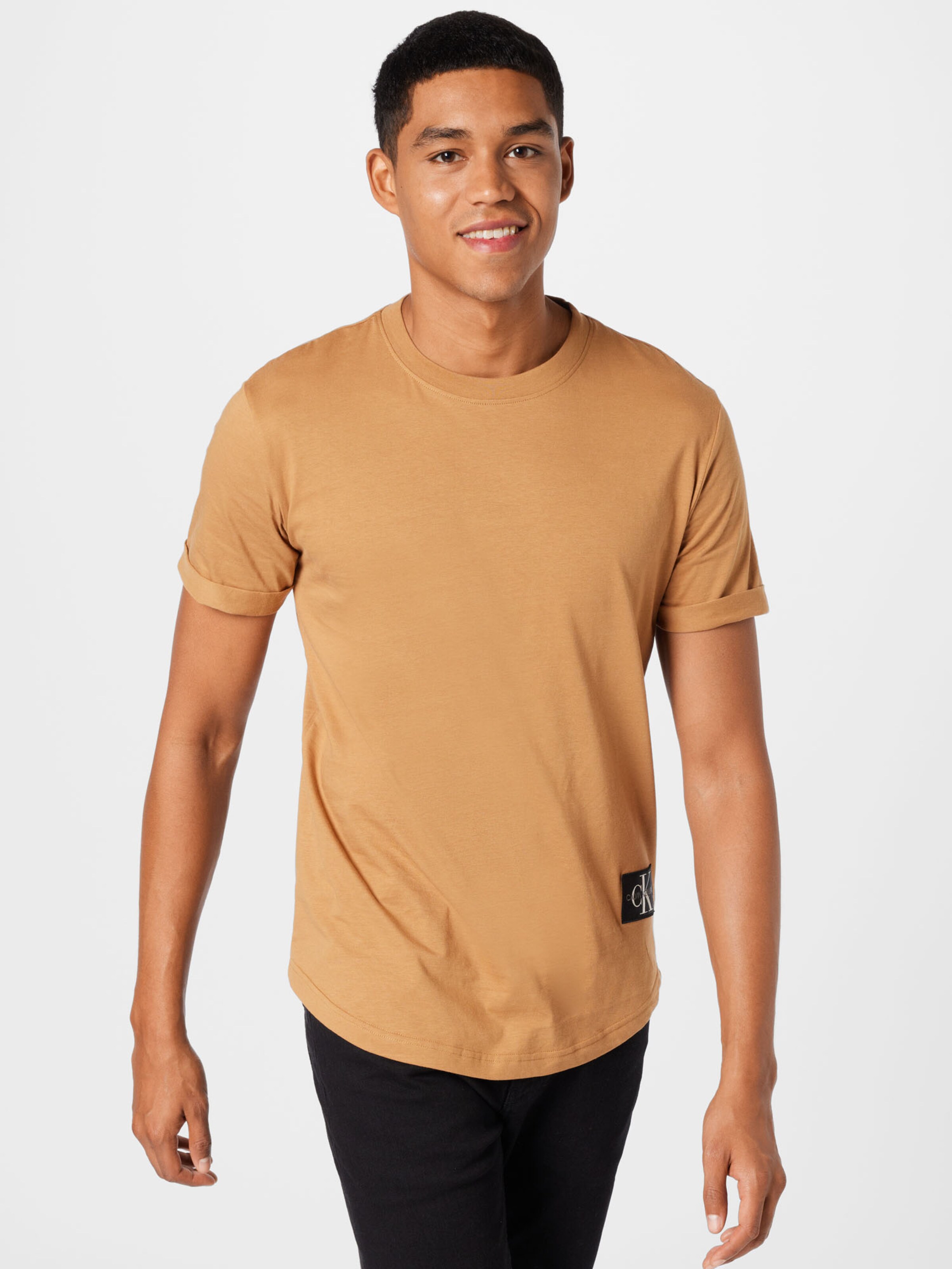 calvin klein brown t shirt