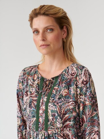 TATUUM - Blusa 'MIZURIA 1' em verde