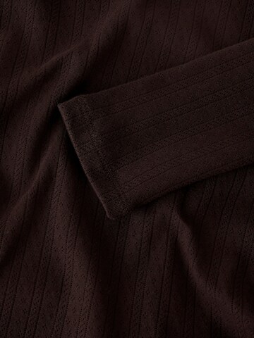 T-Shirt LMTD en marron