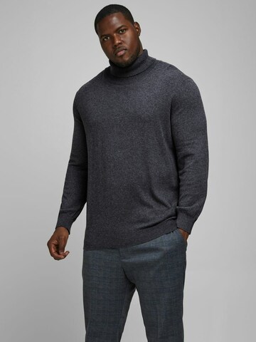 Jack & Jones Plus Sweater in Grey: front