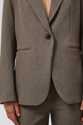 SOAKED IN LUXURY Blazer 'Lilu ' in Beige