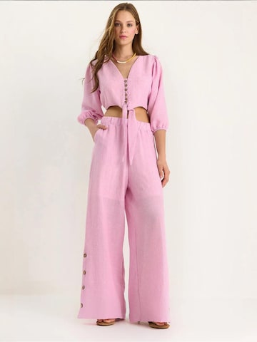 Bianco Lucci - Roupa de casa em rosa: frente