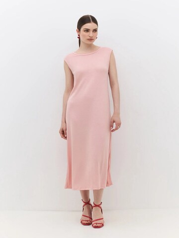 Robe No Matter What en rose : devant