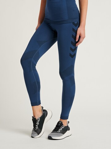 Skinny Pantalon de sport 'First' Hummel en bleu : devant