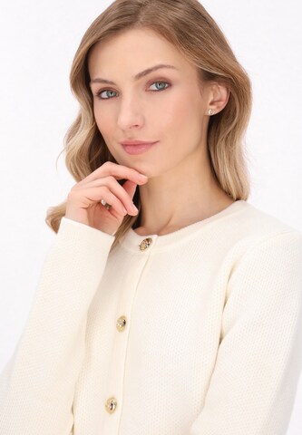Cardigan 'Everyday Fashion' DreiMaster Klassik en blanc