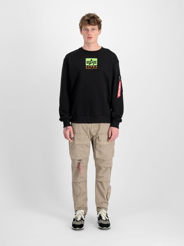 ALPHA INDUSTRIES Sweatshirt in Black