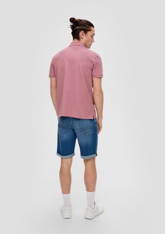 QS - Camisa em rosa: atrás