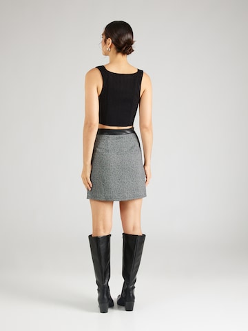 ABOUT YOU Skirt 'Halvar' in Black