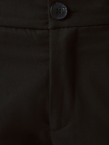 Bershka Loose fit Trousers with creases in Black