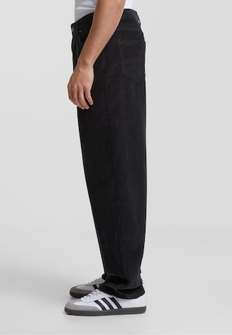 Loosefit Pantaloni di Urban Classics in nero