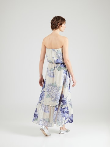 Abercrombie & Fitch - Vestido em branco