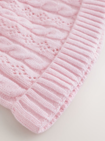 Next Beanie in Pink