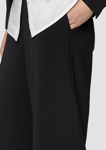 s.Oliver Wide Leg Hose in Schwarz