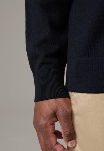 STRELLSON Gebreid vest ' Marek ' in Blauw