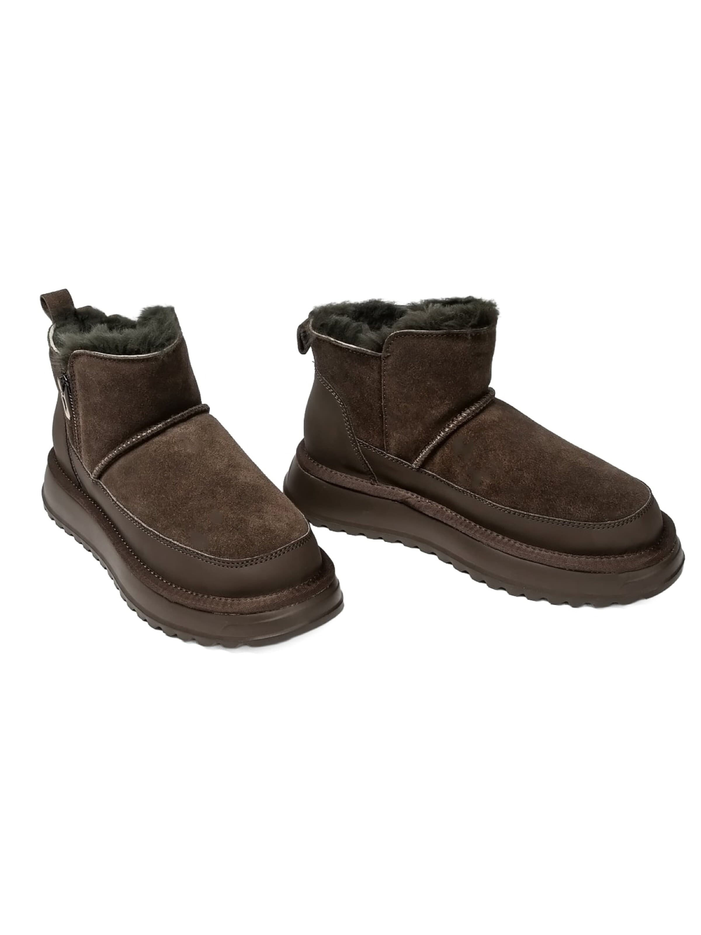 L'Arte Milano Boots in Brown