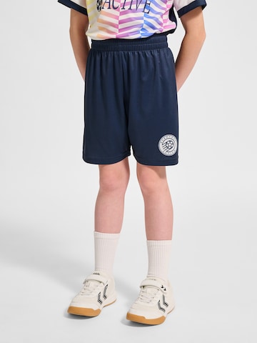 Hummel Regular Workout Pants in Blue