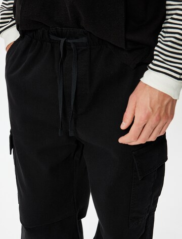 Koton Loosefit Cargobroek in Zwart