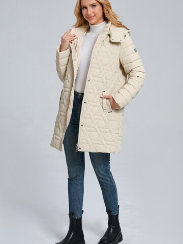 Funk since 1776 Between-Seasons Coat in Beige