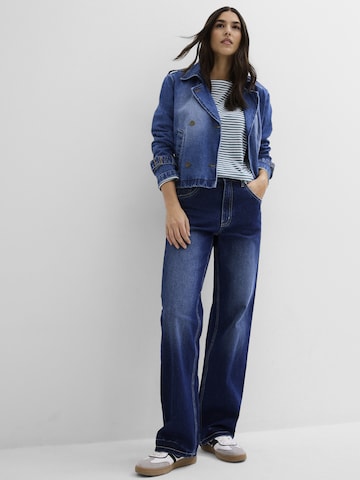 bonprix Loosefit Jeans in Blau: Vorderseite