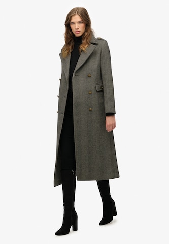 Manteau d’hiver Superdry en gris