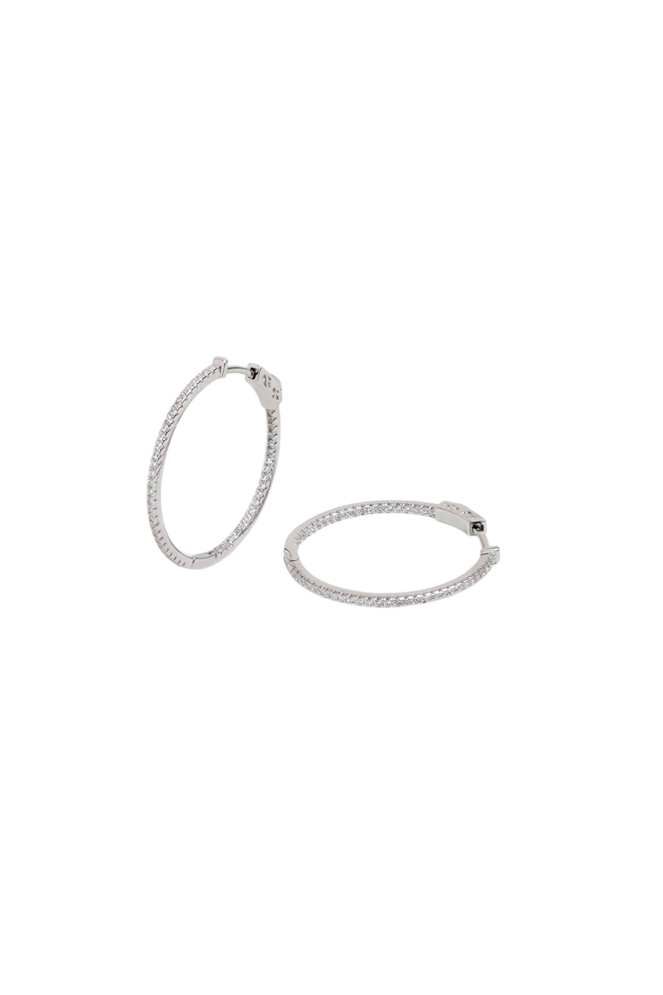So Chic Earrings in Silver: front