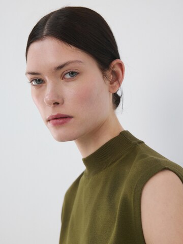 MANGO Pulóver 'OSTRICH' - zöld