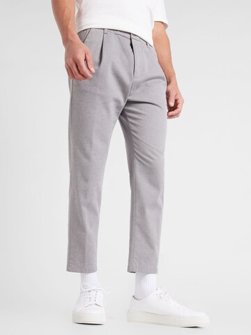 DRYKORN Regular Pleat-front trousers 'CHASY' in Grey: front