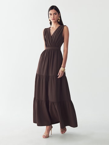St MRLO Dress in Brown