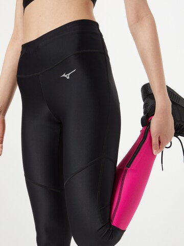 Skinny Pantaloni sportivi di MIZUNO in nero