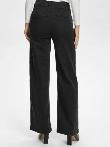 NÜMPH Regular Broek ' AMBER ' in Zwart