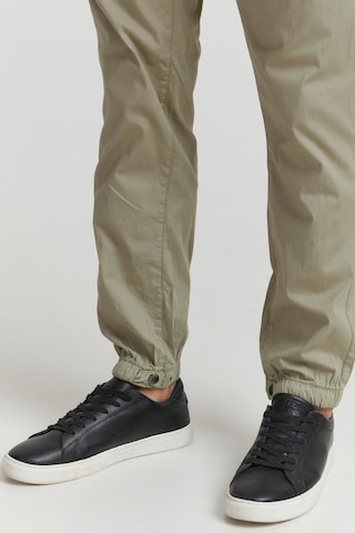 regular Pantaloni 'Bod' di !Solid in grigio