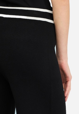 Liu Jo Regular Trousers in Black