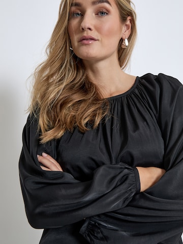 Peppercorn Bluse 'Belis' i sort